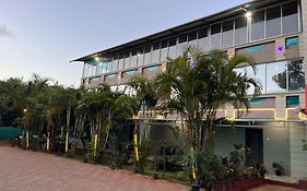 Hotel Golden Galaxy And Restaurant